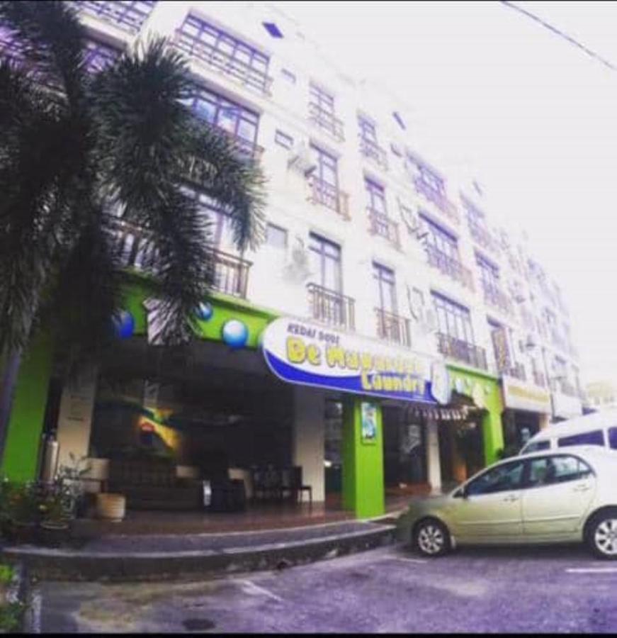 Oyo Home 90419 Sahar Guesthouse Malacca Eksteriør bilde