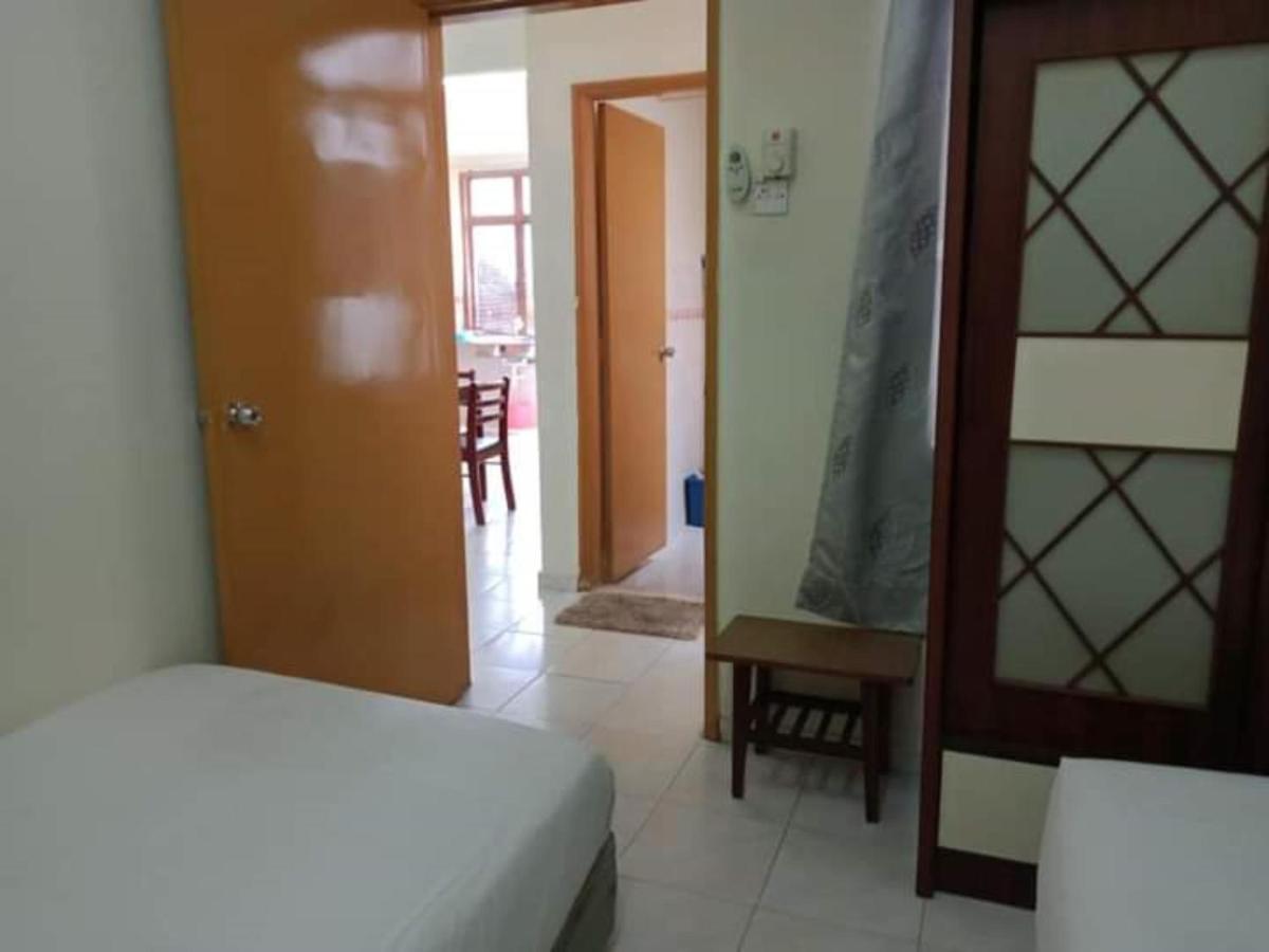 Oyo Home 90419 Sahar Guesthouse Malacca Eksteriør bilde