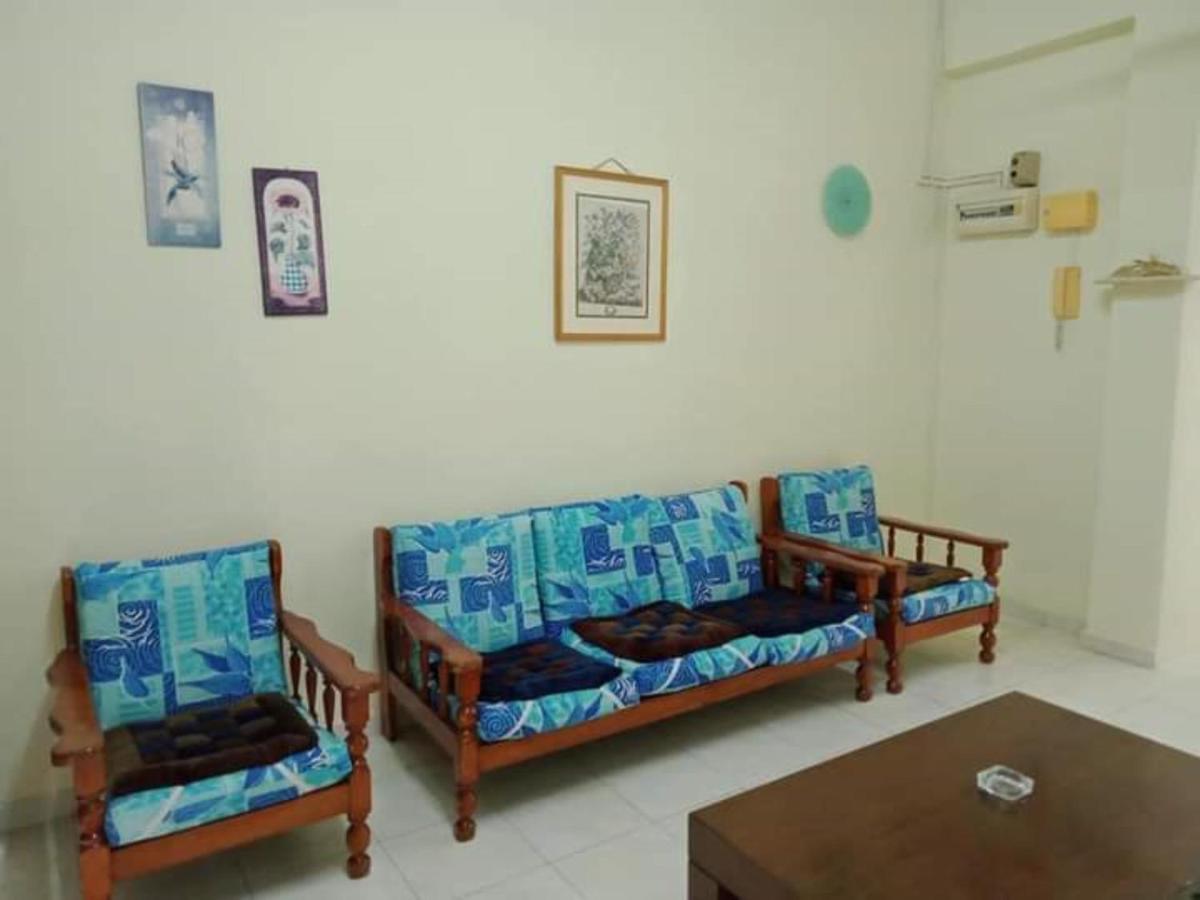 Oyo Home 90419 Sahar Guesthouse Malacca Eksteriør bilde